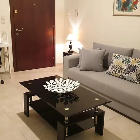 Feels Like Apartment