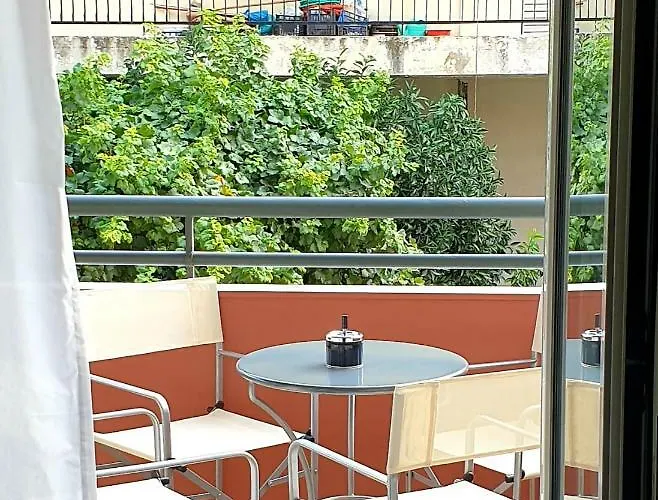 Feels Like Καλαμάτα