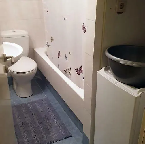 Feels Like * Каламата